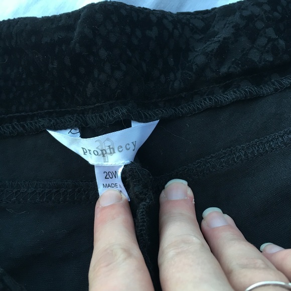 NWOT🌸Prophecy Velvet Burnout Jeggings - Picture 8 of 8